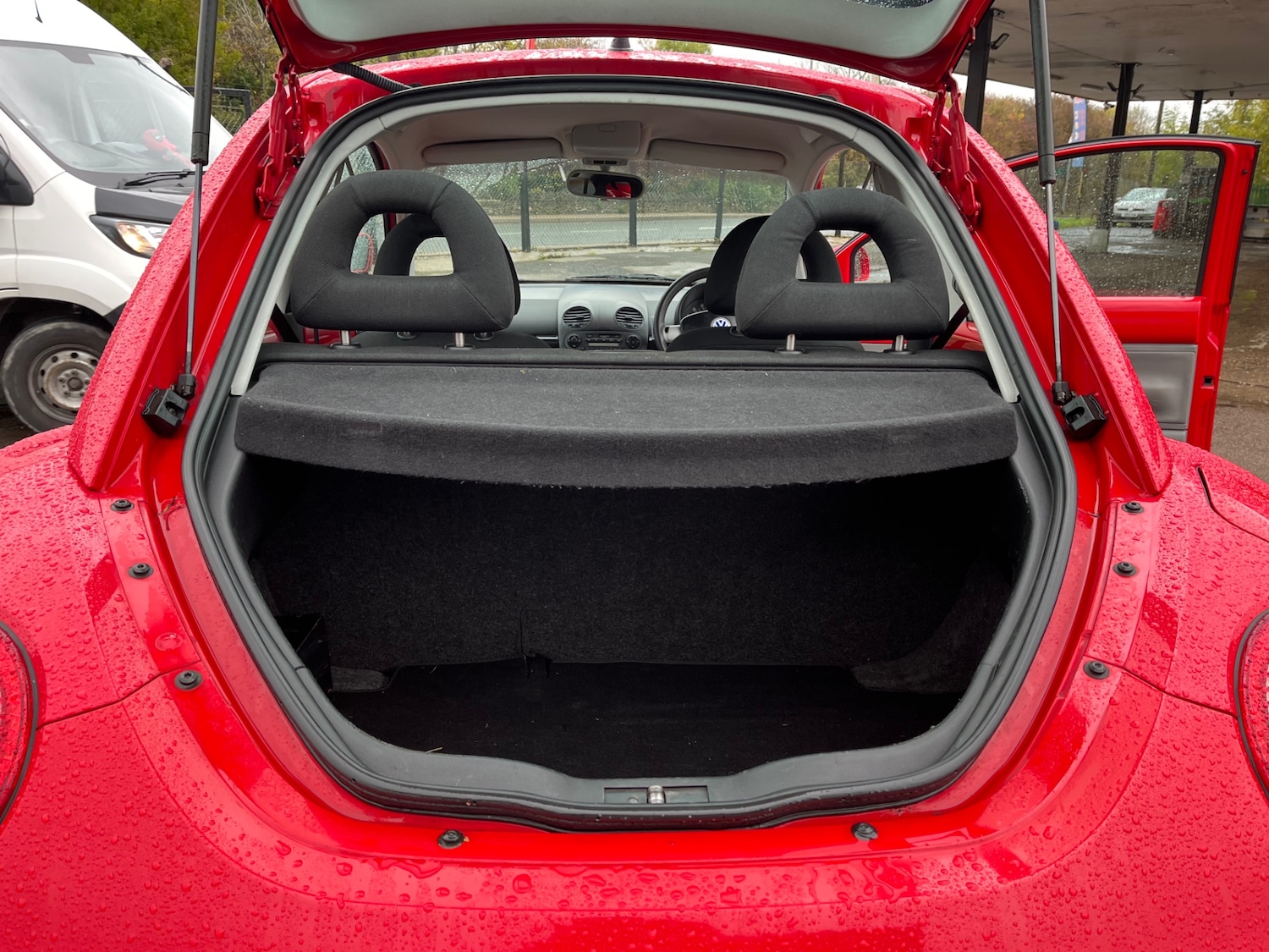 Used Volkswagen Beetle 2000 for sale - 76415727: Photo 9