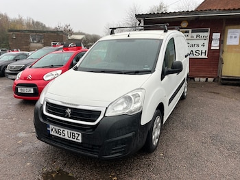 Used Peugeot Partner 2015 for sale - 76768965: Photo