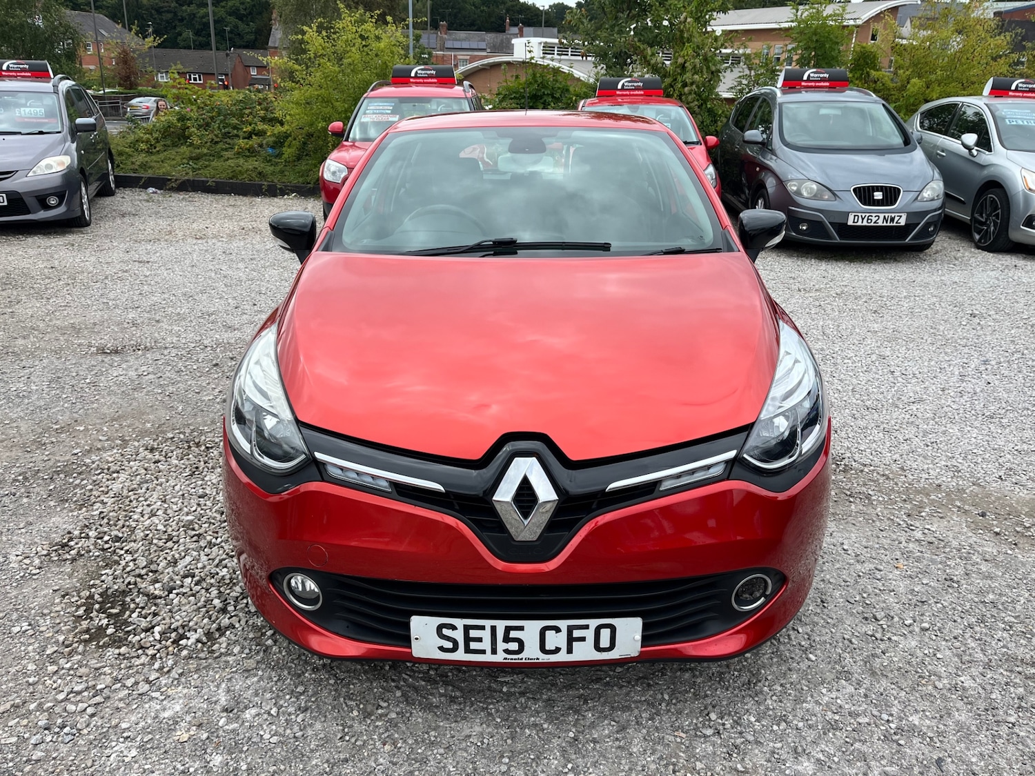 Used Renault Clio 2015 for sale - 76178209: Photo 2