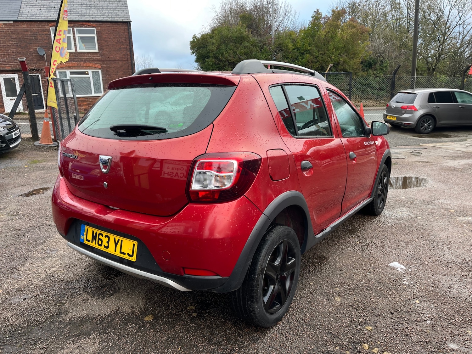 Used Dacia Sandero Stepway 2013 for sale - 76684555: Photo 6