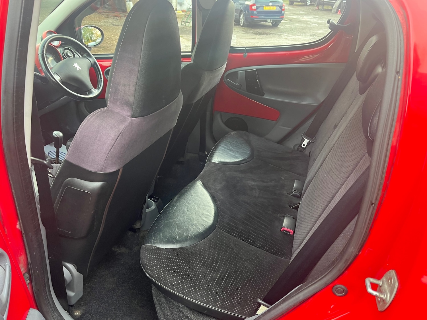 Used Peugeot 107 2008 for sale - 76368577: Photo 10