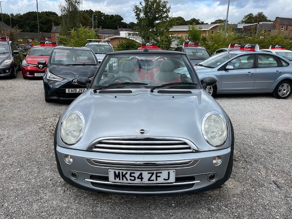 Used MINI Convertible 2004 for sale - 75718572: Photo 19