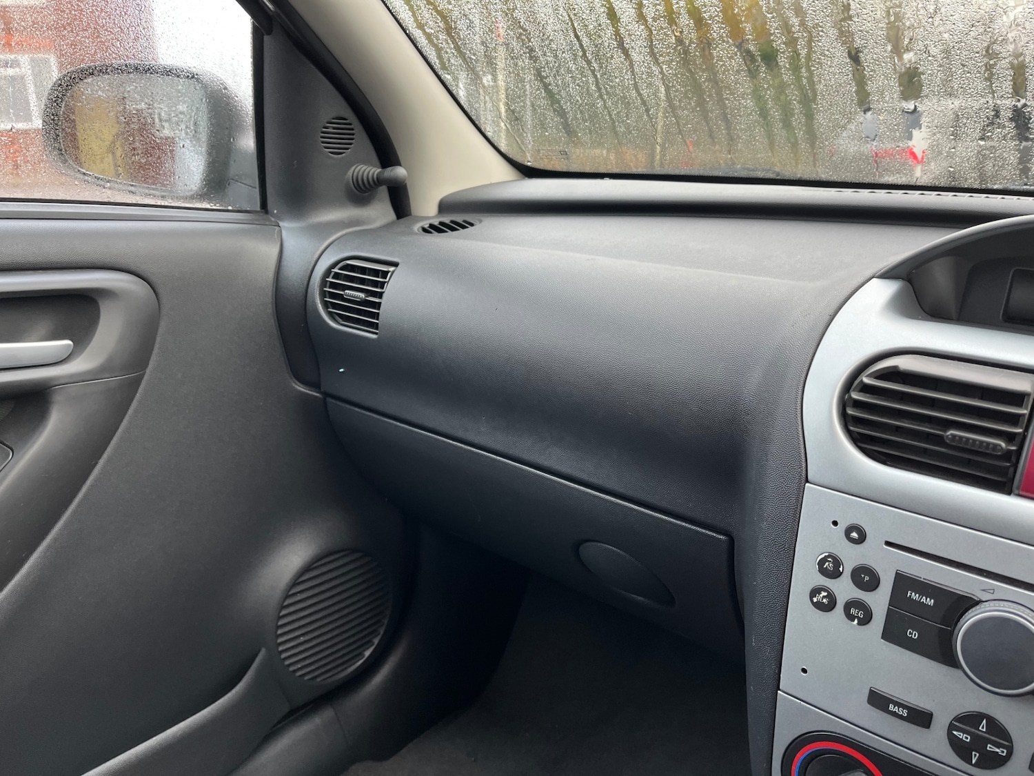 Used Vauxhall Corsa 2006 for sale - 77140799: Photo 15