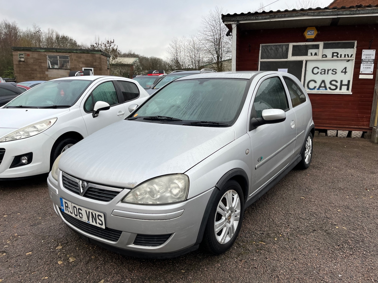 Used Vauxhall Corsa 2006 for sale - 77140799: Photo 3