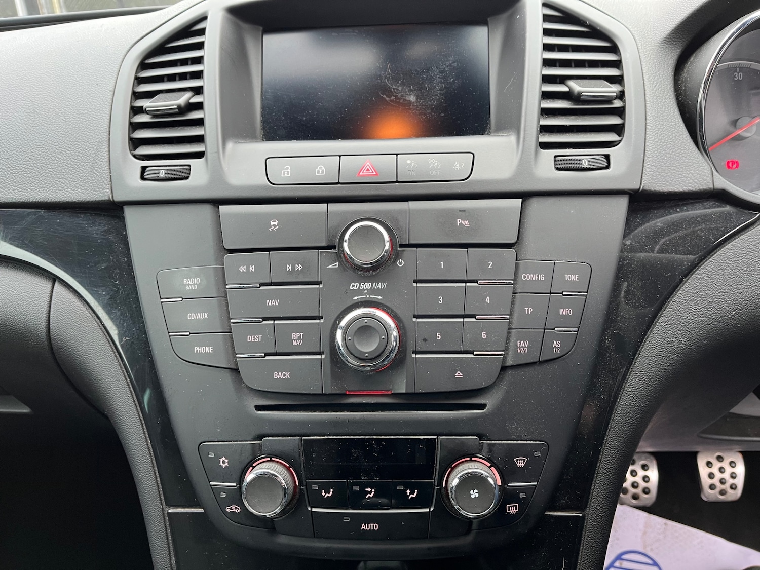 Used Vauxhall Insignia 2012 for sale - 77033136: Photo 14