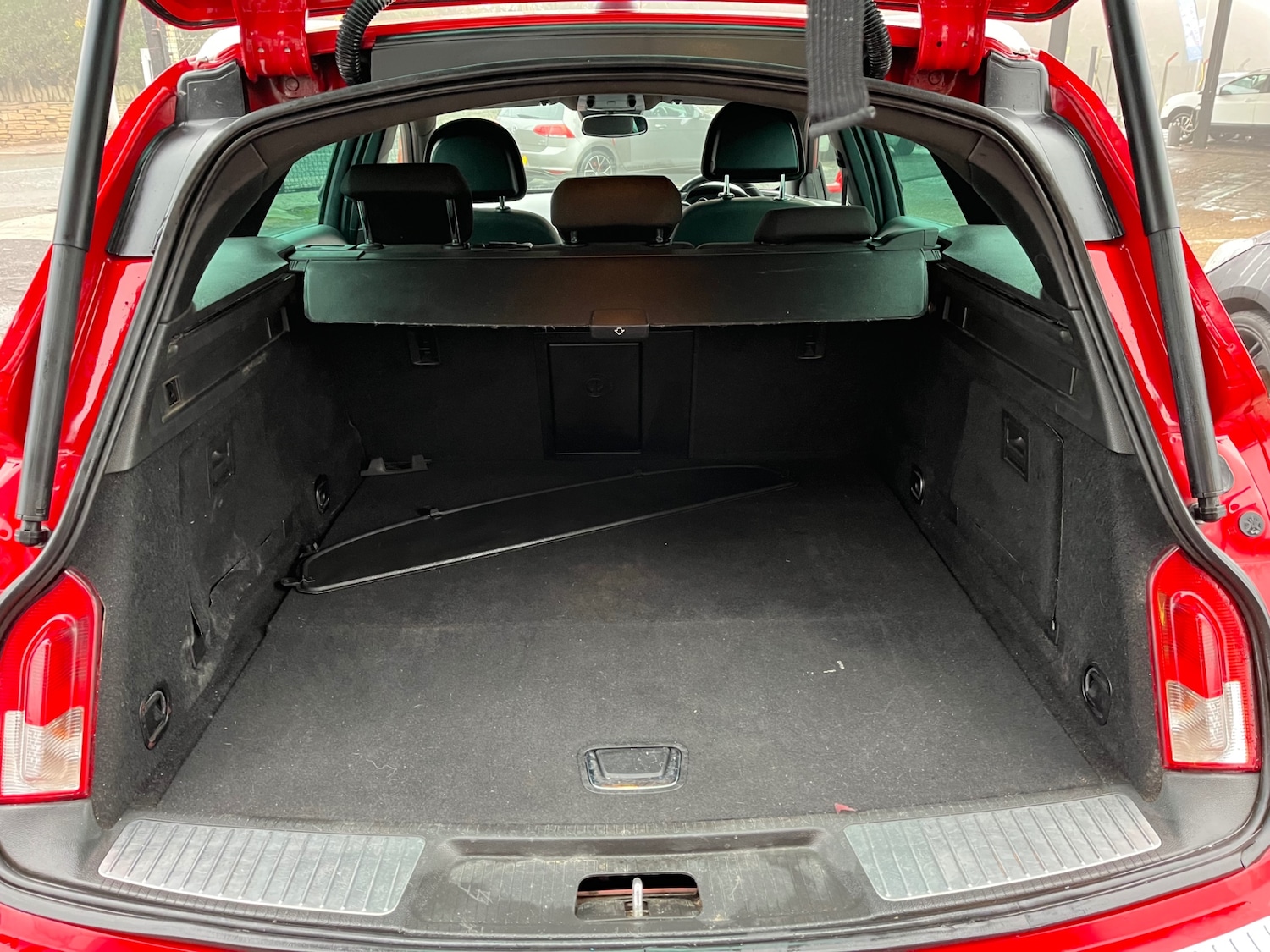 Used Vauxhall Insignia 2012 for sale - 77033136: Photo 9