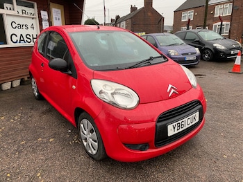 2011 (61) - 1.0i VTR 3dr [AC]