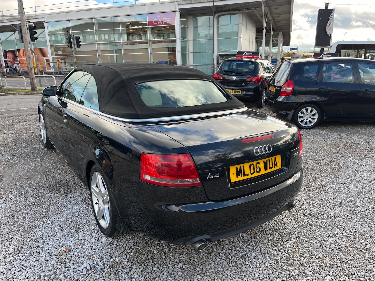 Used Audi A4 2006 for sale - 76334933: Photo 4