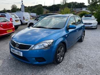 Used Kia Ceed 2010 for sale - 74933209: Photo