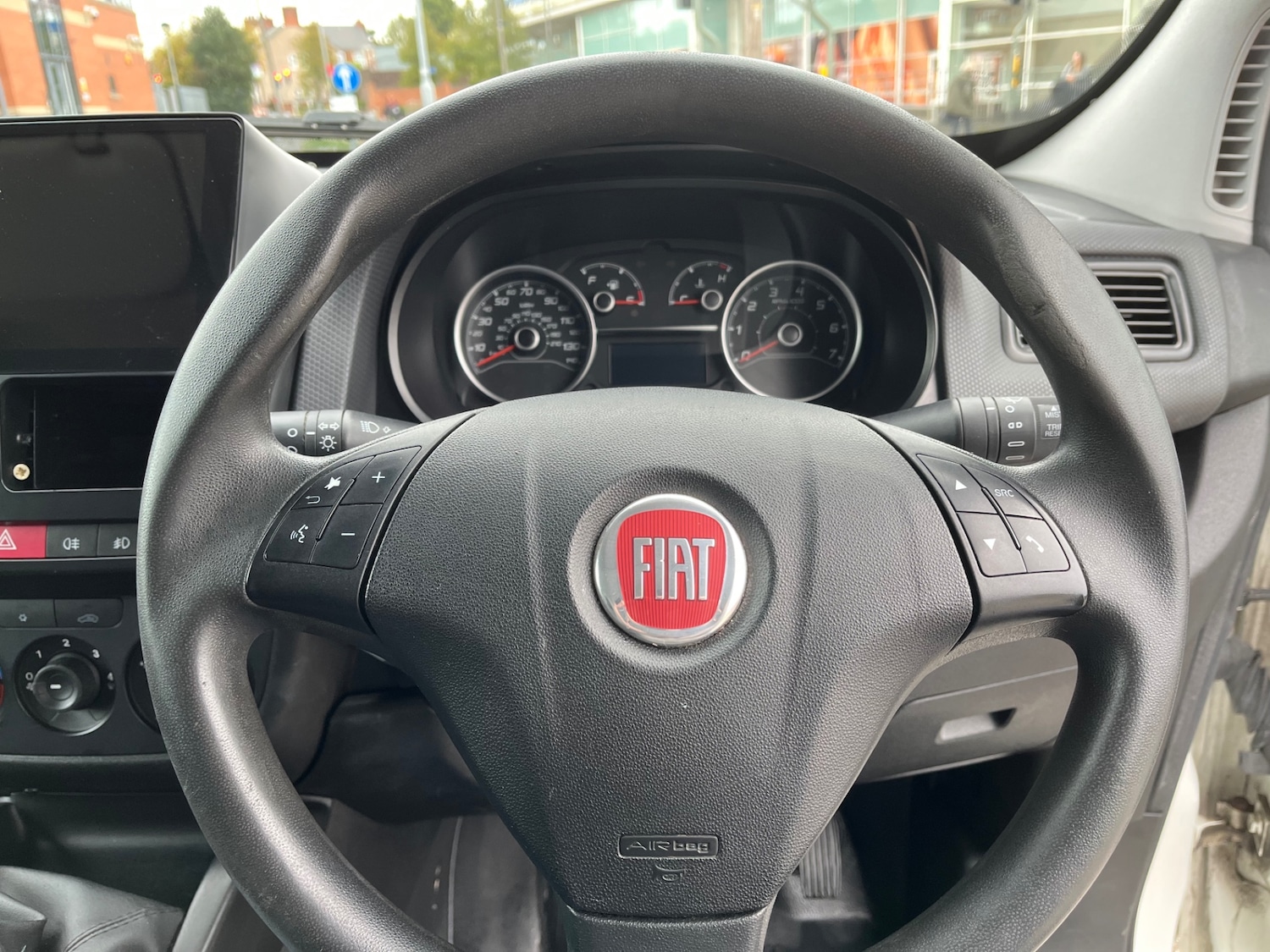 Used Fiat Doblo 2015 for sale - 76416168: Photo 13