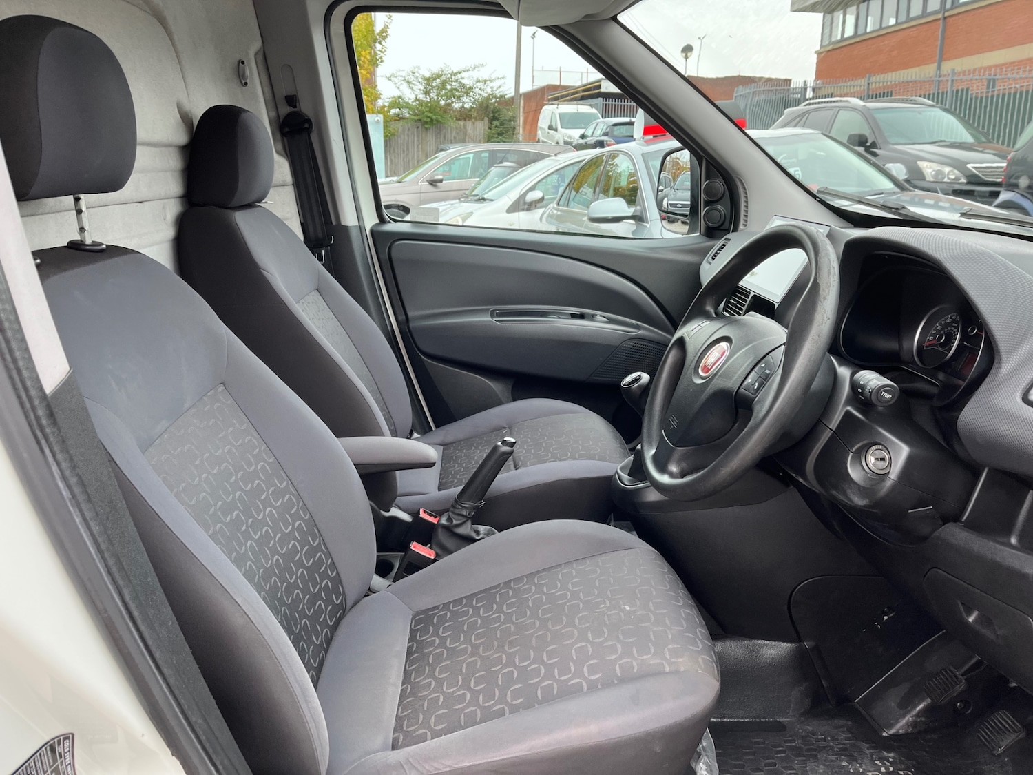 Used Fiat Doblo 2015 for sale - 76416168: Photo 7