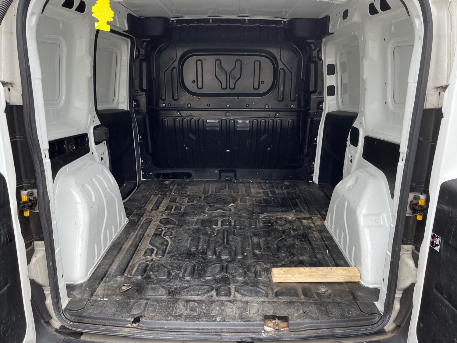 Used Fiat Doblo 2015 for sale - 76416168: Photo 8