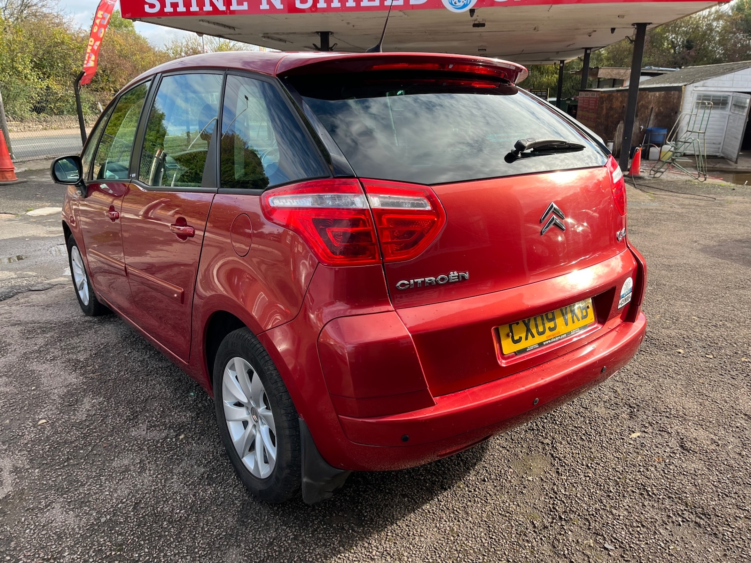 Used Citroen C4 Picasso 2009 for sale - 76358267: Photo 4