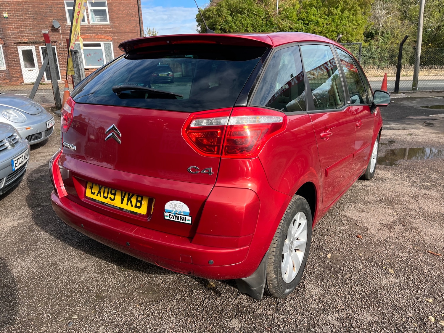 Used Citroen C4 Picasso 2009 for sale - 76358267: Photo 6