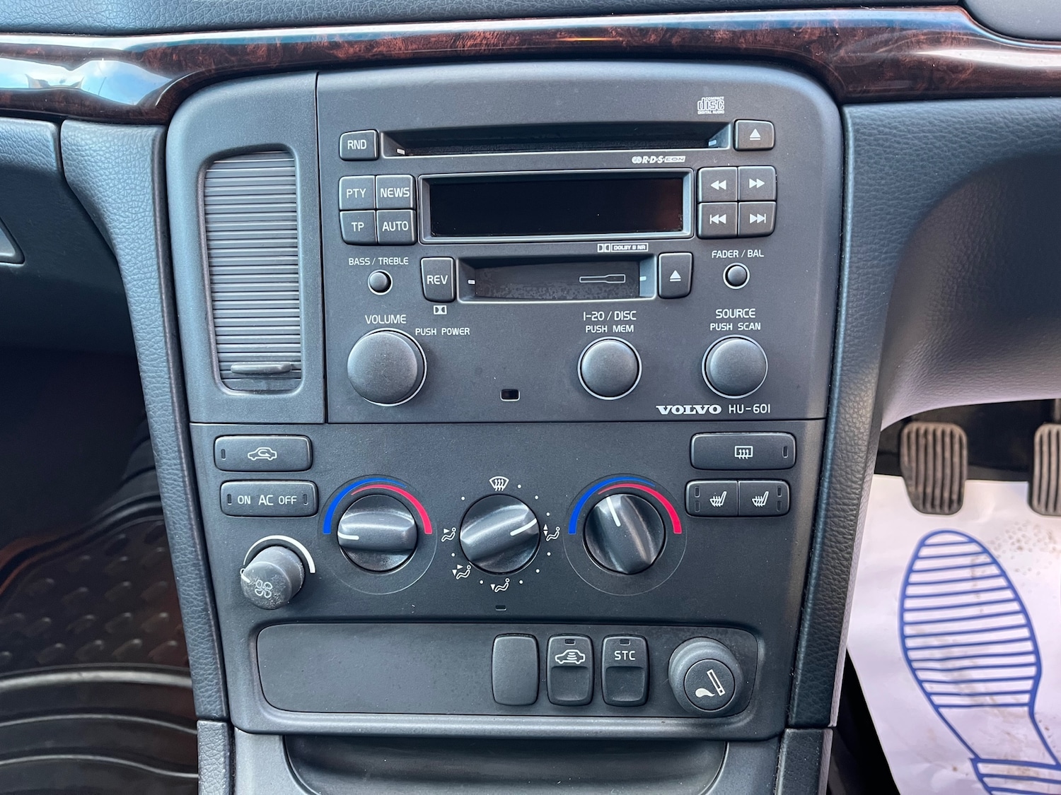 Used Volvo S80 2002 for sale - 76385807: Photo 20