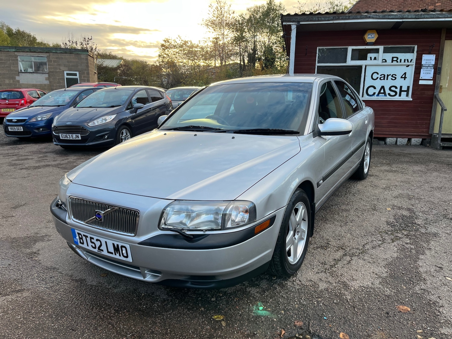 Used Volvo S80 2002 for sale - 76385807: Photo 3