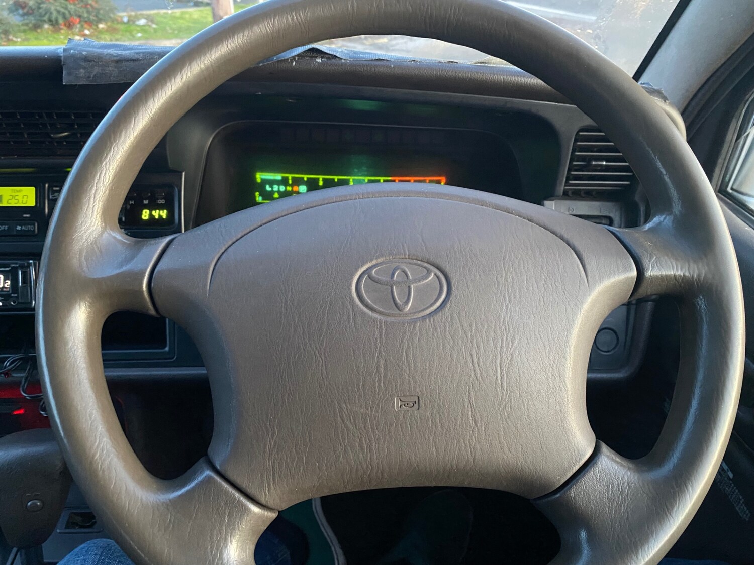 Used Toyota HiAce 2005 for sale - 76819315: Photo 15