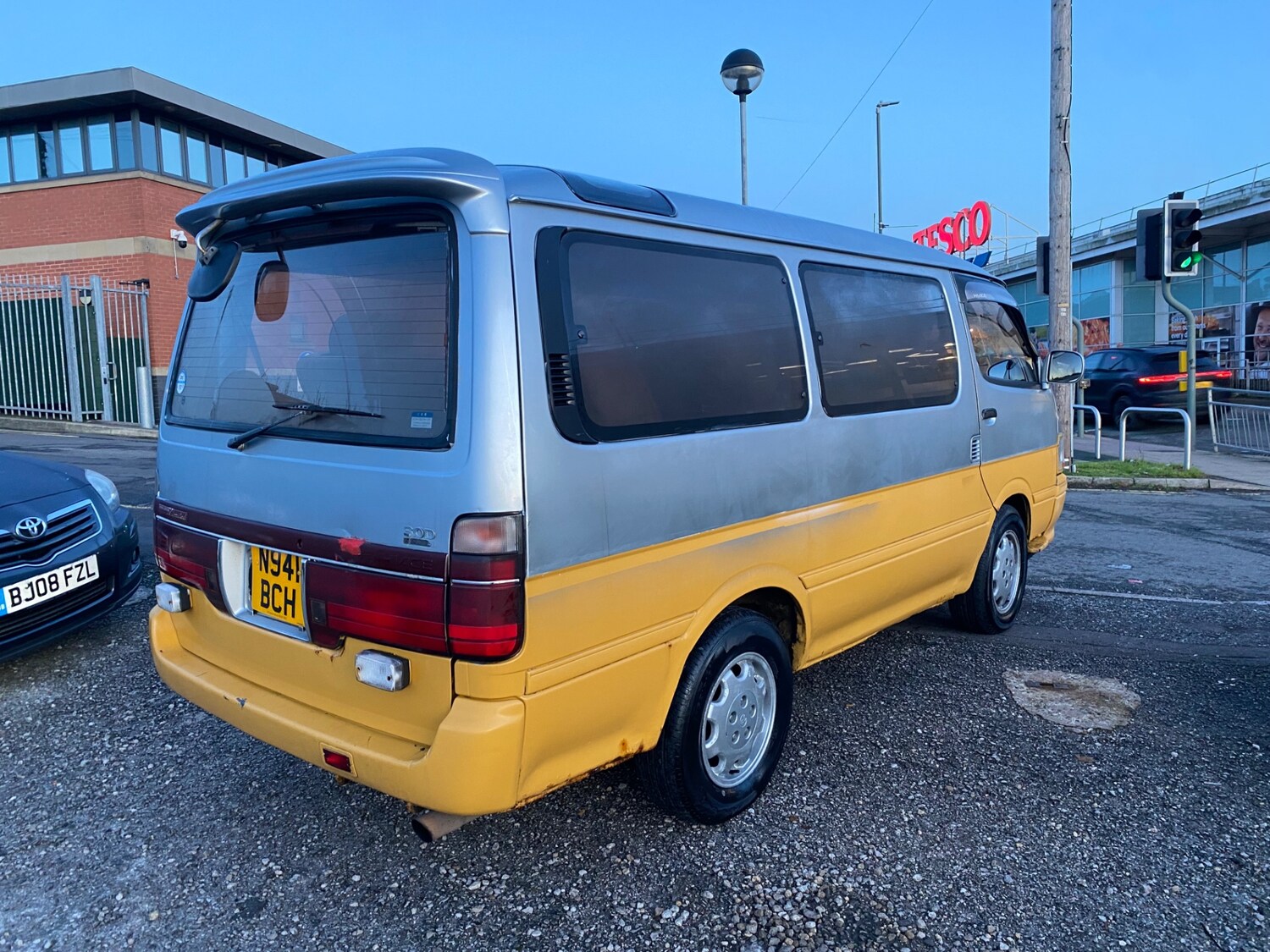 Used Toyota HiAce 2005 for sale - 76819315: Photo 6