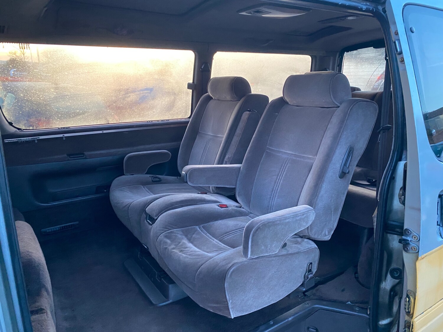 Used Toyota HiAce 2005 for sale - 76819315: Photo 9