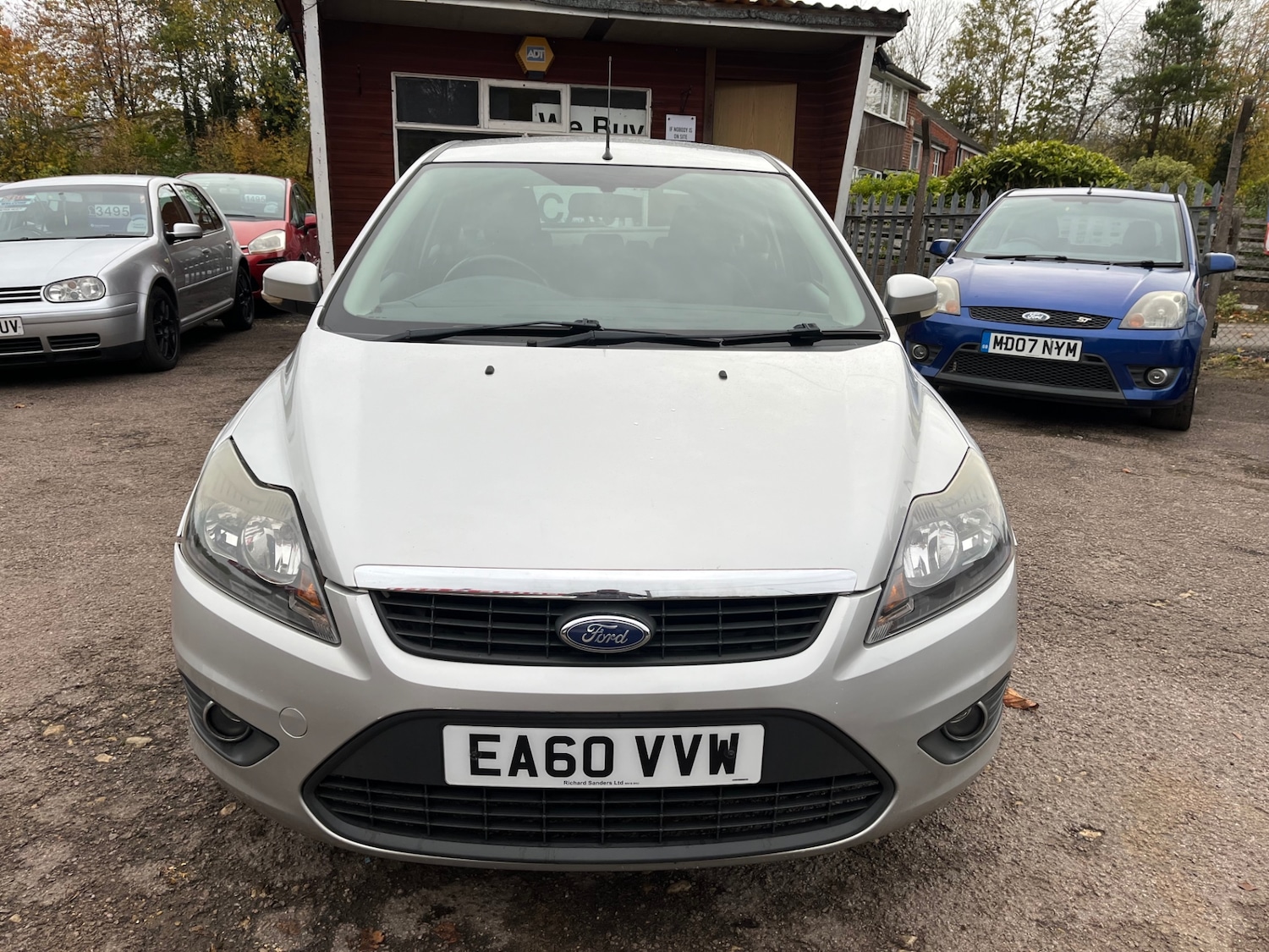 Used Ford Focus 2010 for sale - 76418600: Photo 2