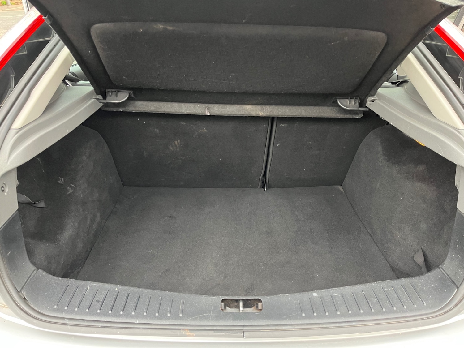 Used Ford Focus 2010 for sale - 76418600: Photo 6