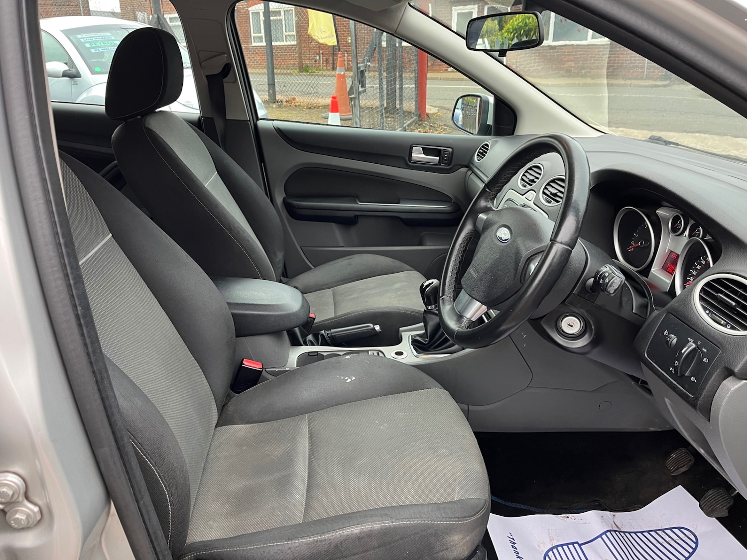 Used Ford Focus 2010 for sale - 76418600: Photo 7