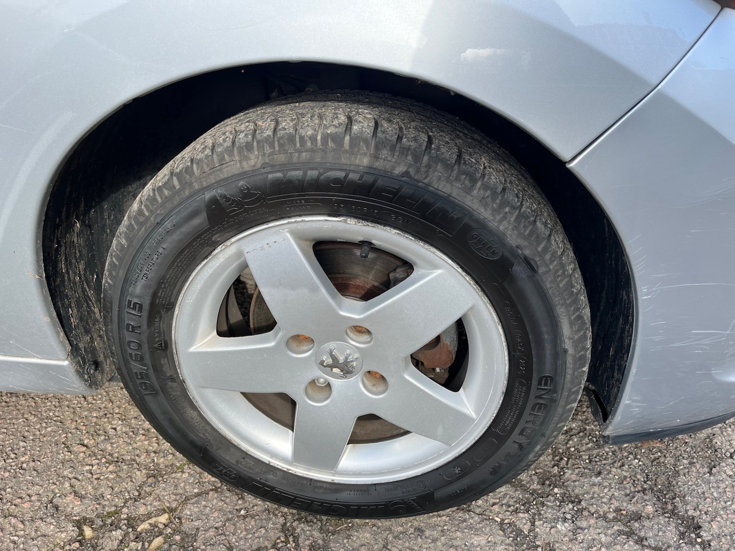 Used Peugeot 207 2010 for sale - 77781574: Photo 14