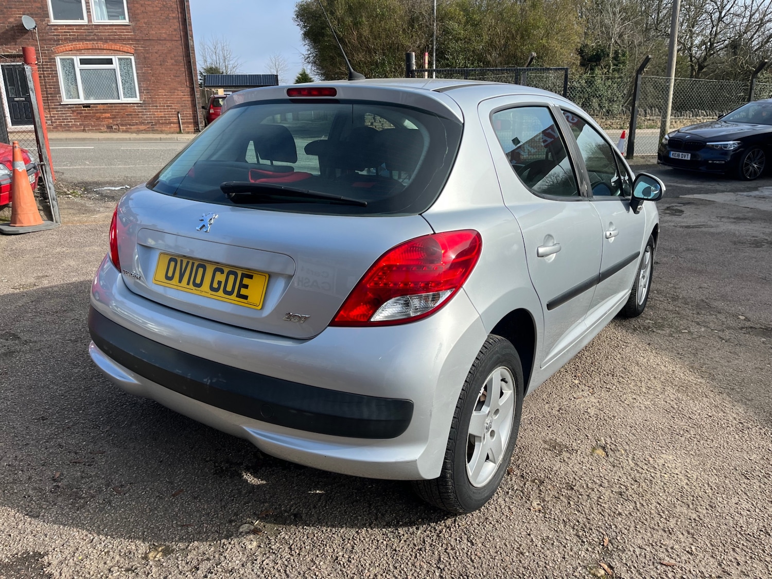 Used Peugeot 207 2010 for sale - 77781574: Photo 6