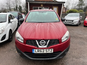 Used Nissan Qashqai 2012 for sale - 77329329: Photo