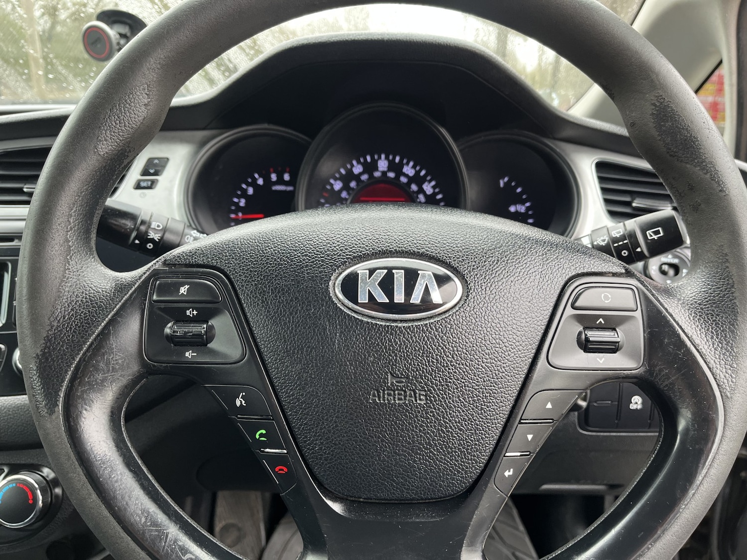 Used Kia Ceed 2012 for sale - 78105934: Photo 14