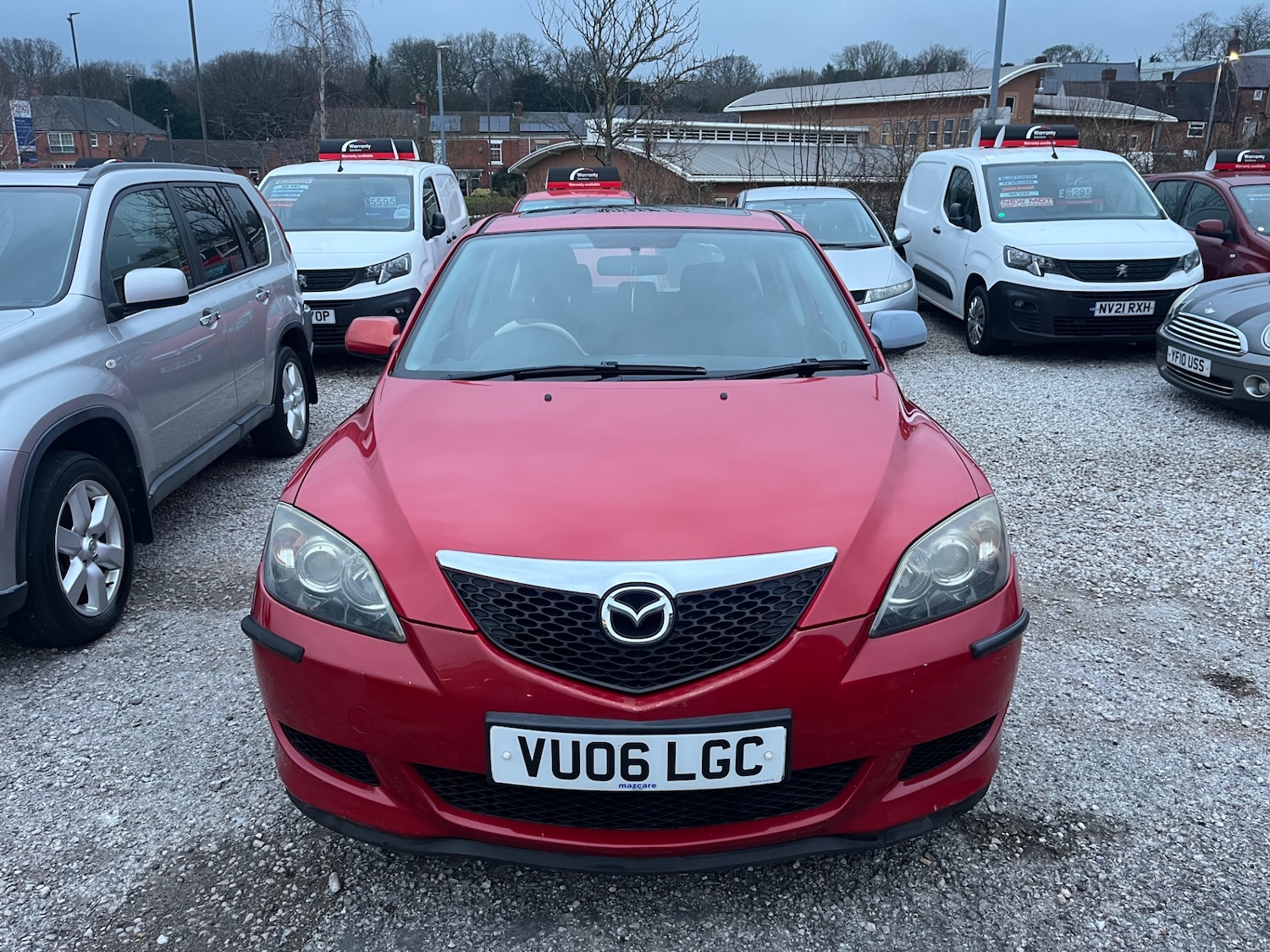Used Mazda Mazda3 2006 for sale - 77807553: Photo 2