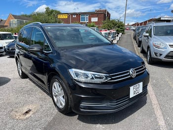Used Volkswagen Touran undefined for sale - 79038780: Photo