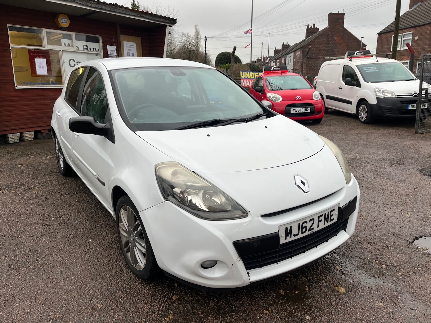 Used Renault Clio 2012 for sale - 77037046: Photo 1