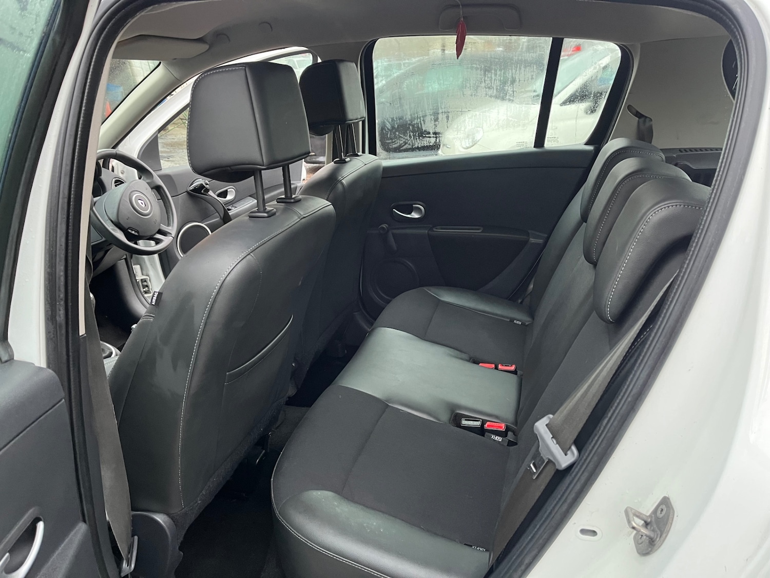 Used Renault Clio 2012 for sale - 77037046: Photo 8