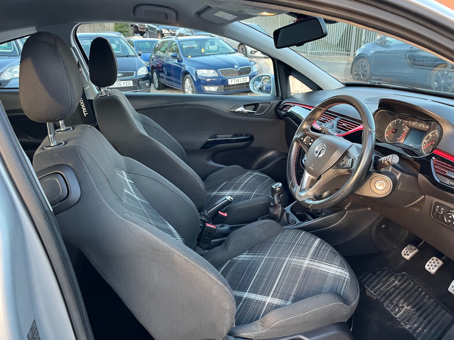 Used Vauxhall Corsa 2015 for sale - 76187324: Photo 7