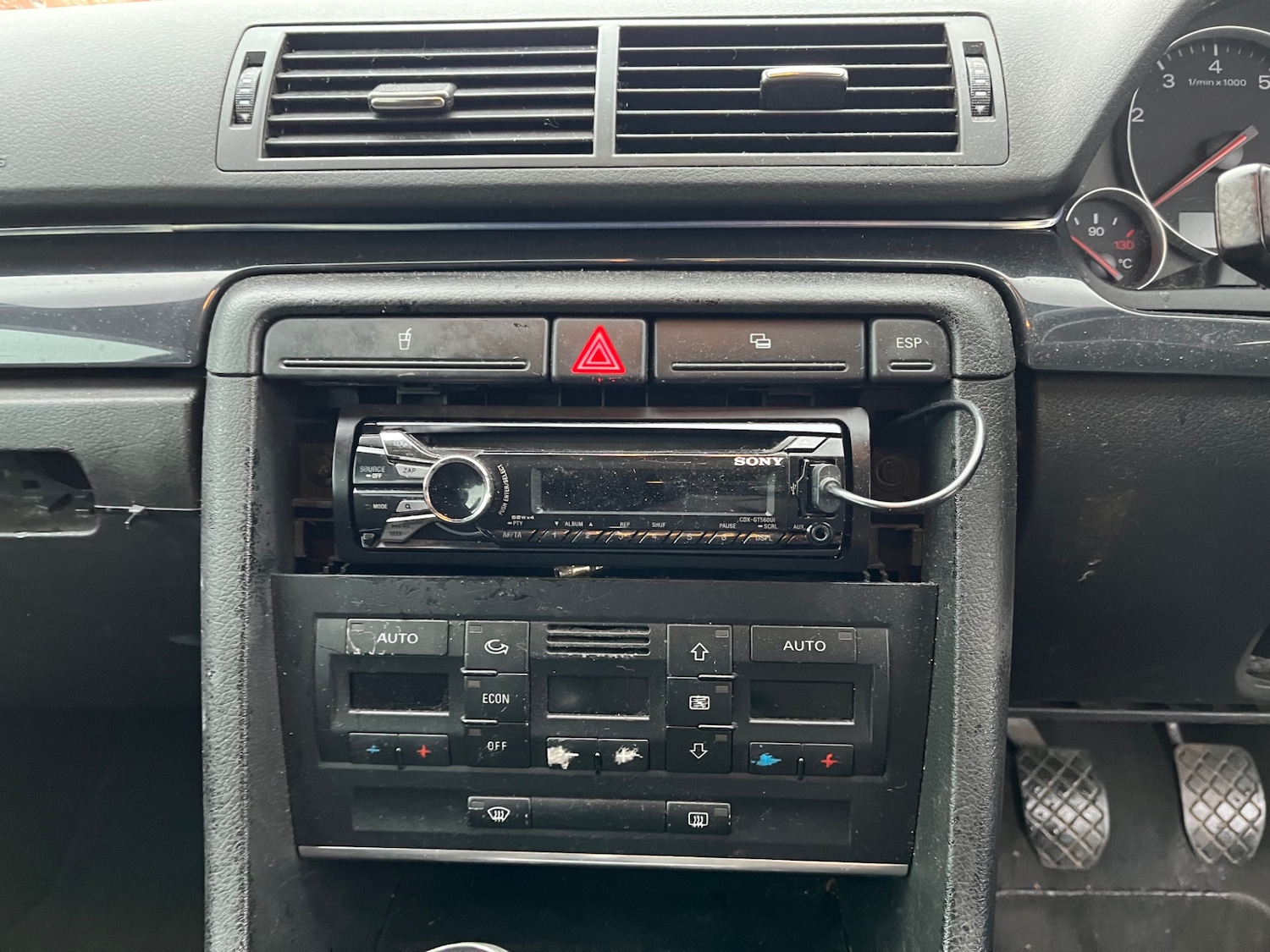 Used Audi A4 2003 for sale - 76559328: Photo 10