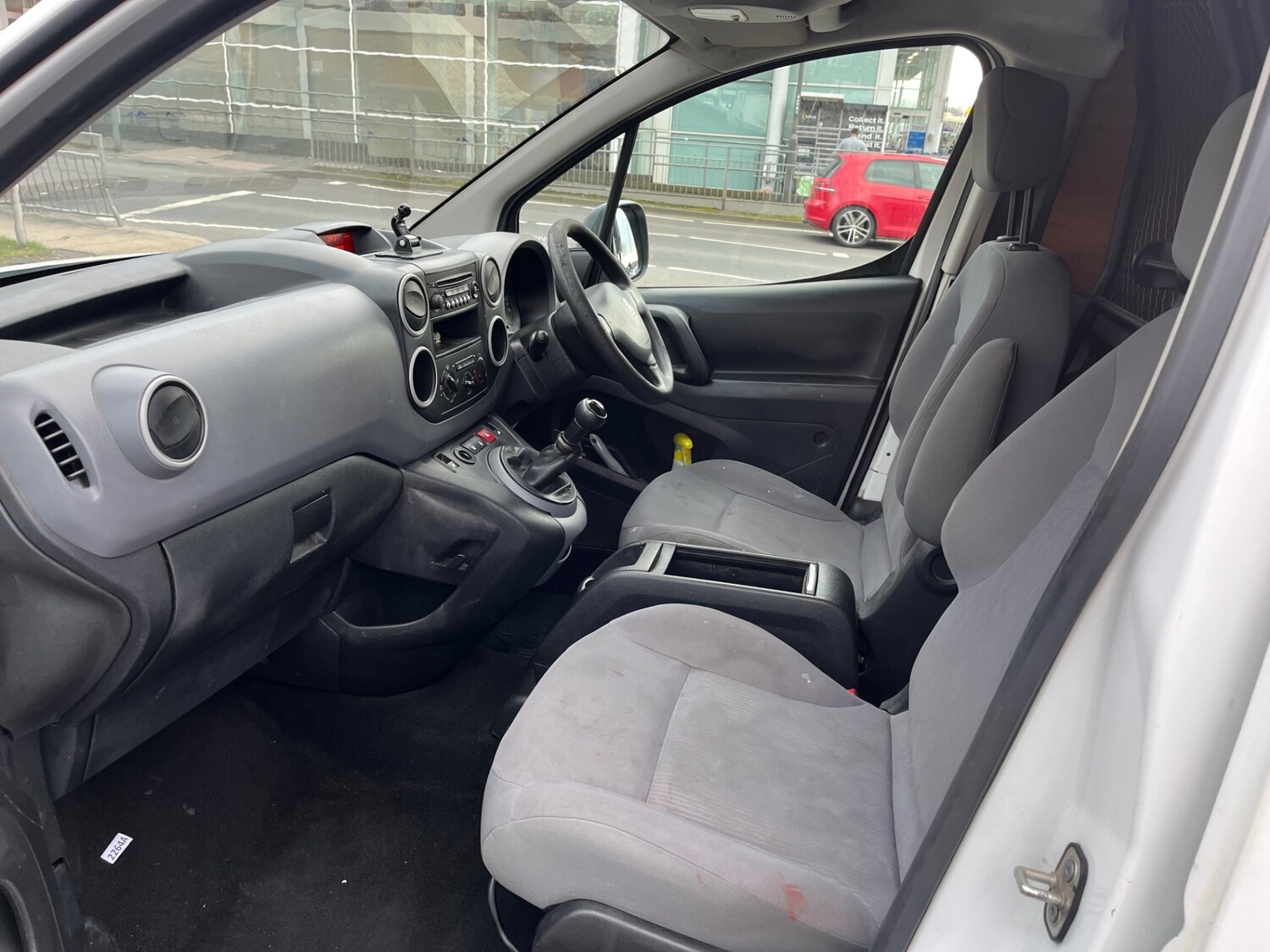 Used Peugeot Partner 2012 for sale - 77669203: Photo 8