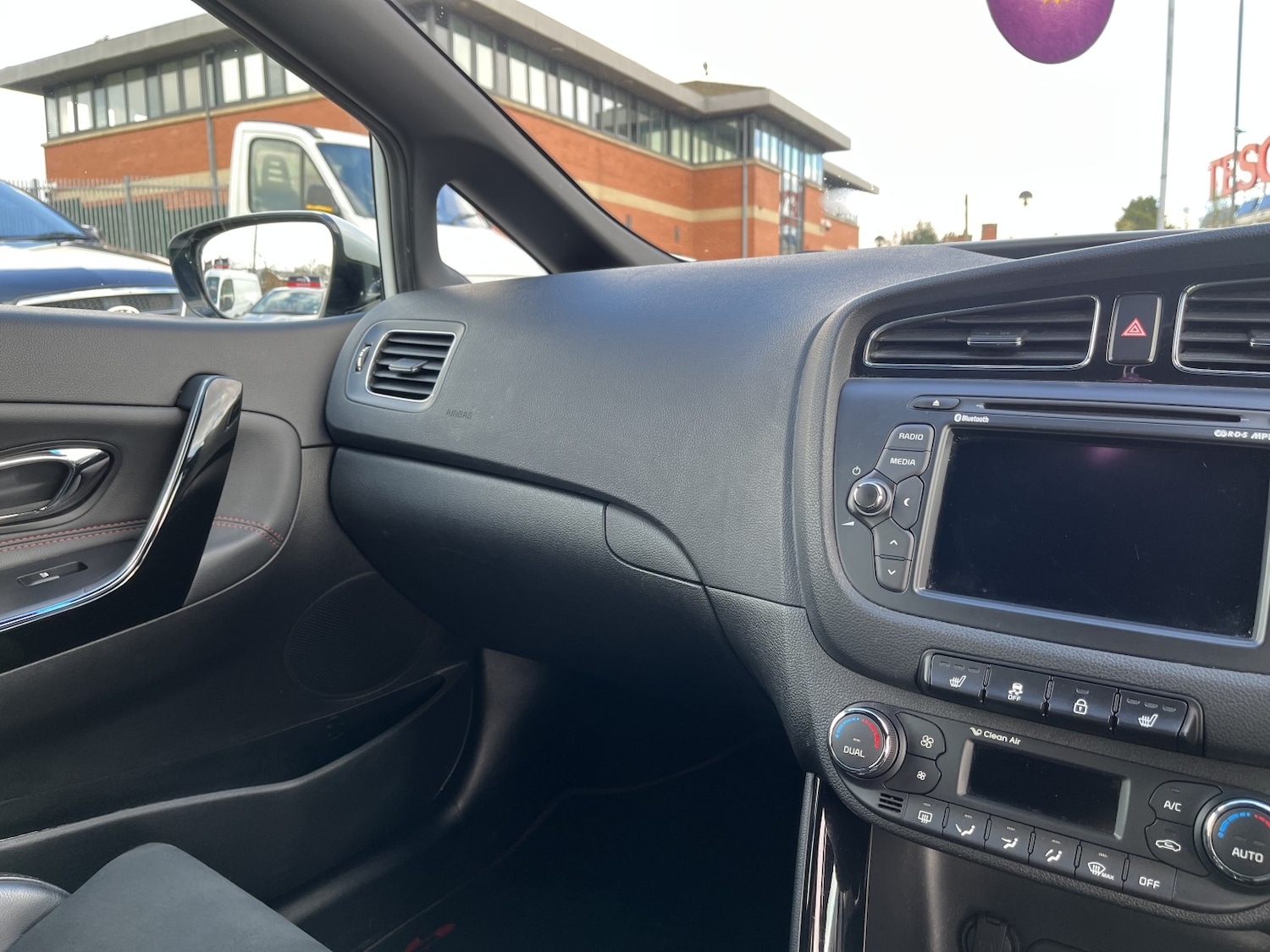 Used Kia Ceed 2014 for sale - 78121567: Photo 21