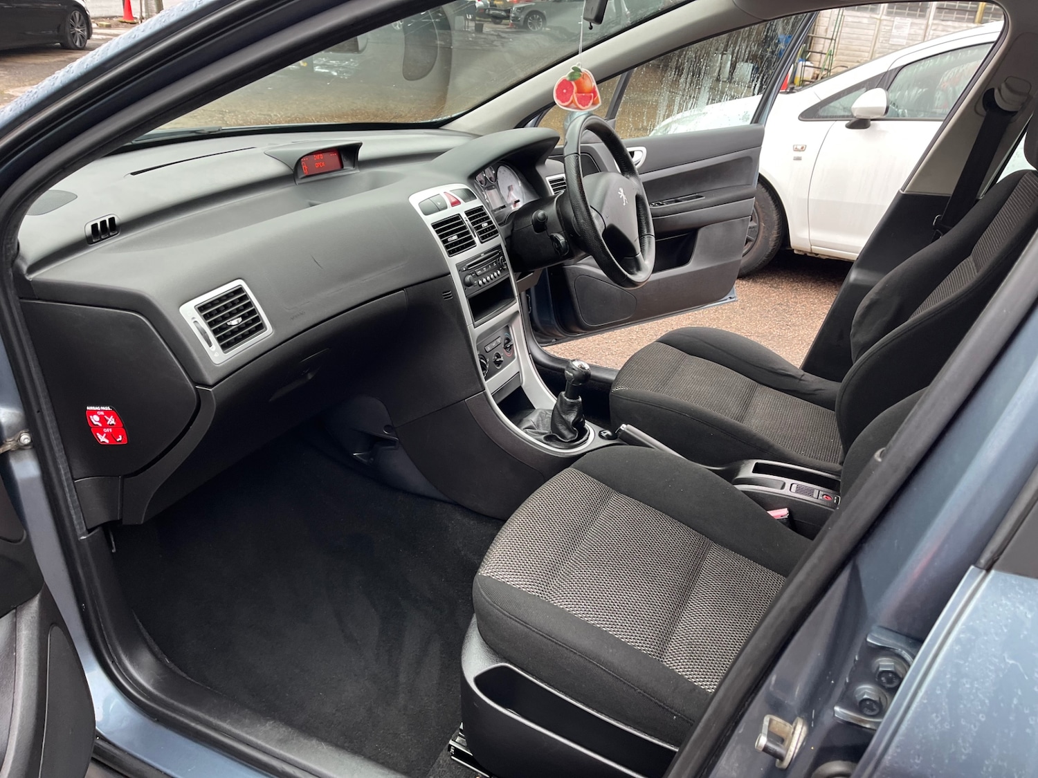 Used Peugeot 307 2007 for sale - 77554969: Photo 11