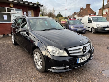 Used Mercedes-Benz C Class 2014 for sale - 76836765: Photo