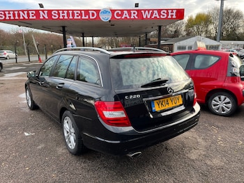 Used Mercedes-Benz C Class 2014 for sale - 76836765: Photo