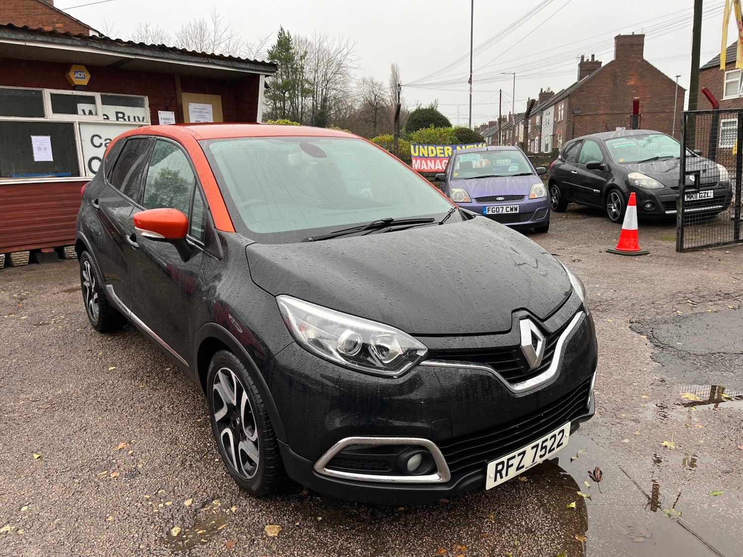 Used Renault Captur 2014 for sale - 76616642: Photo 1