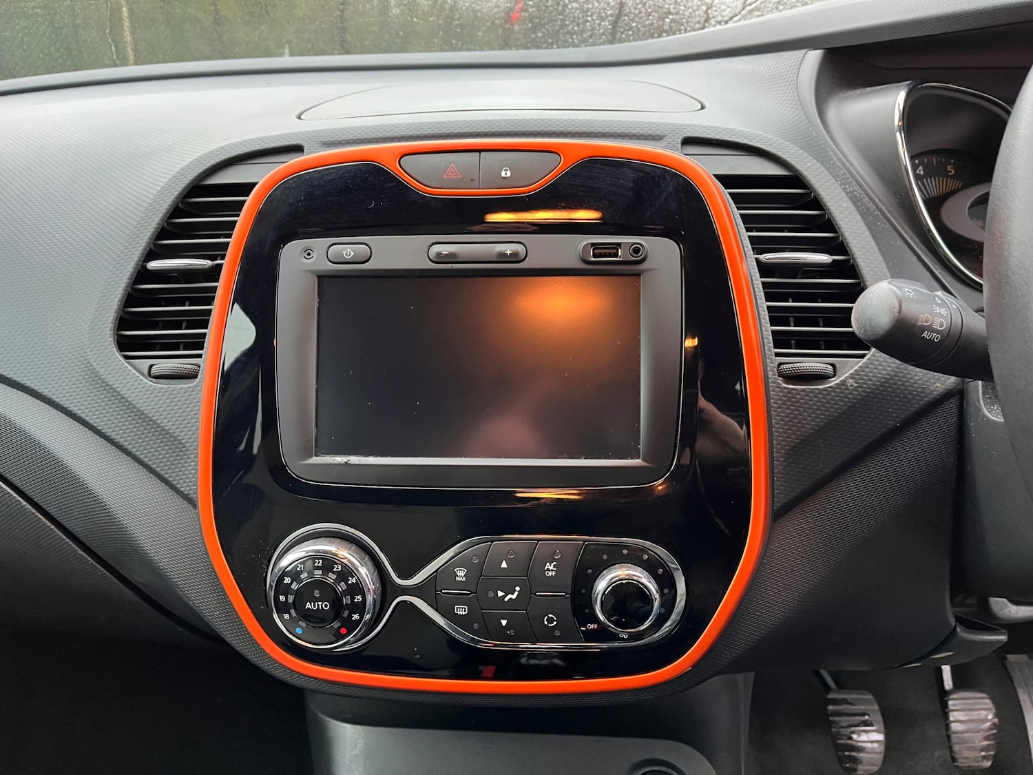 Used Renault Captur 2014 for sale - 76616642: Photo 20