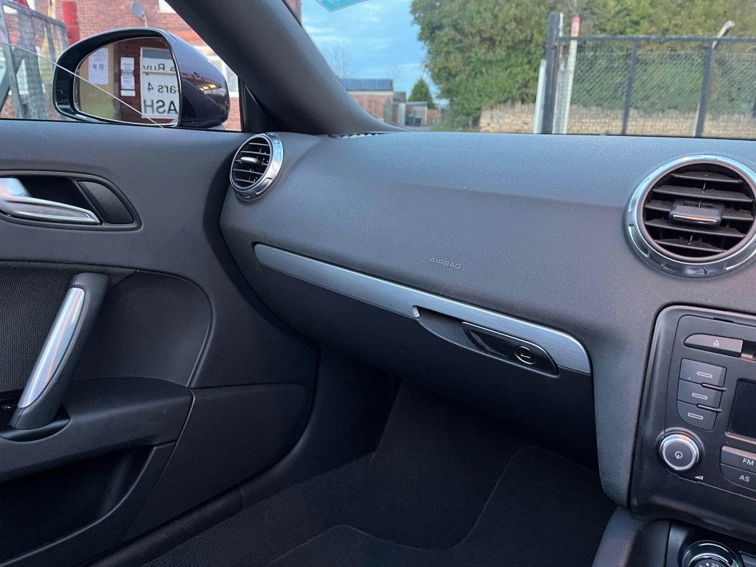 Used Audi TT 2009 for sale - 76684817: Photo 19