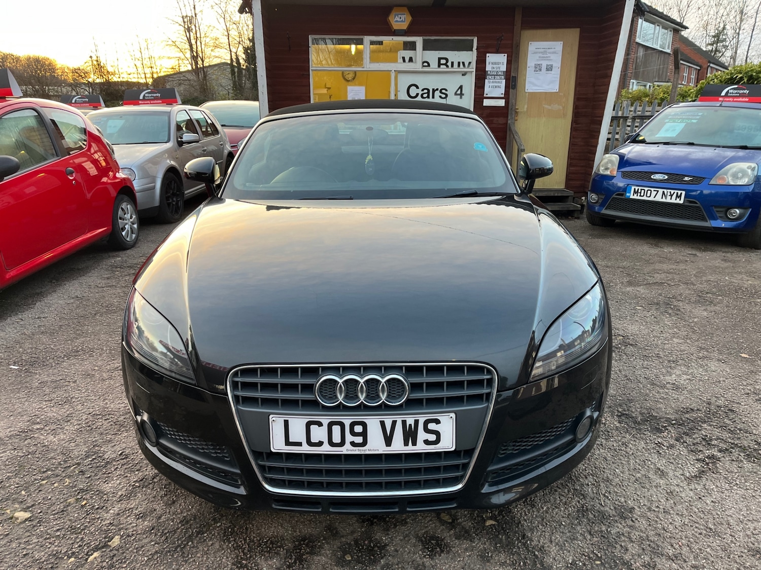 Used Audi TT 2009 for sale - 76684817: Photo 2