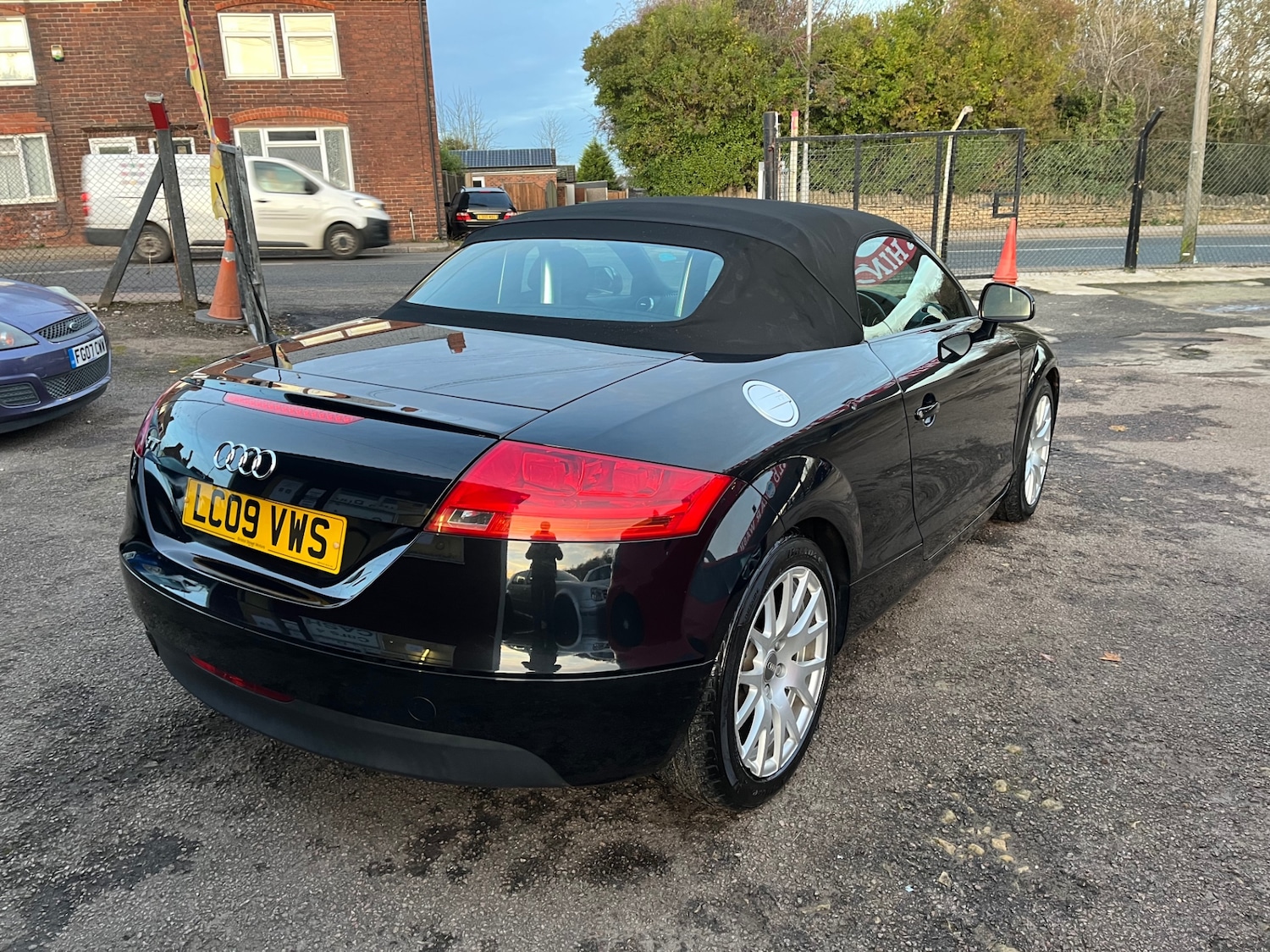 Used Audi TT 2009 for sale - 76684817: Photo 6