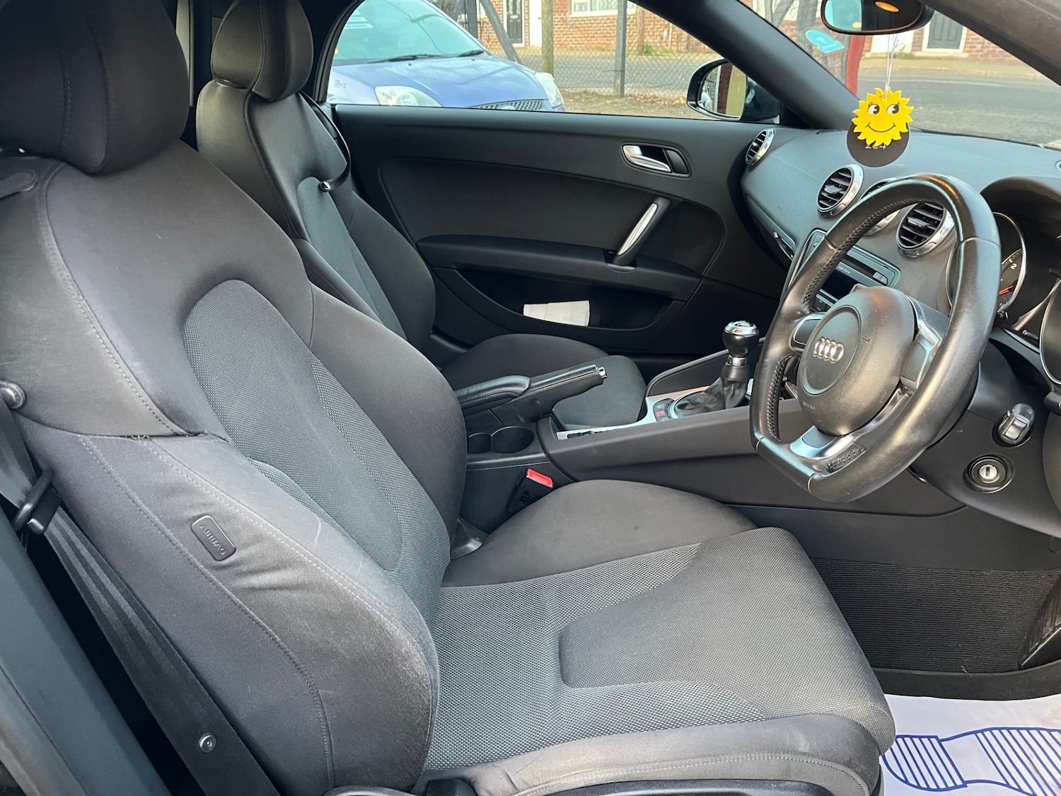 Used Audi TT 2009 for sale - 76684817: Photo 7