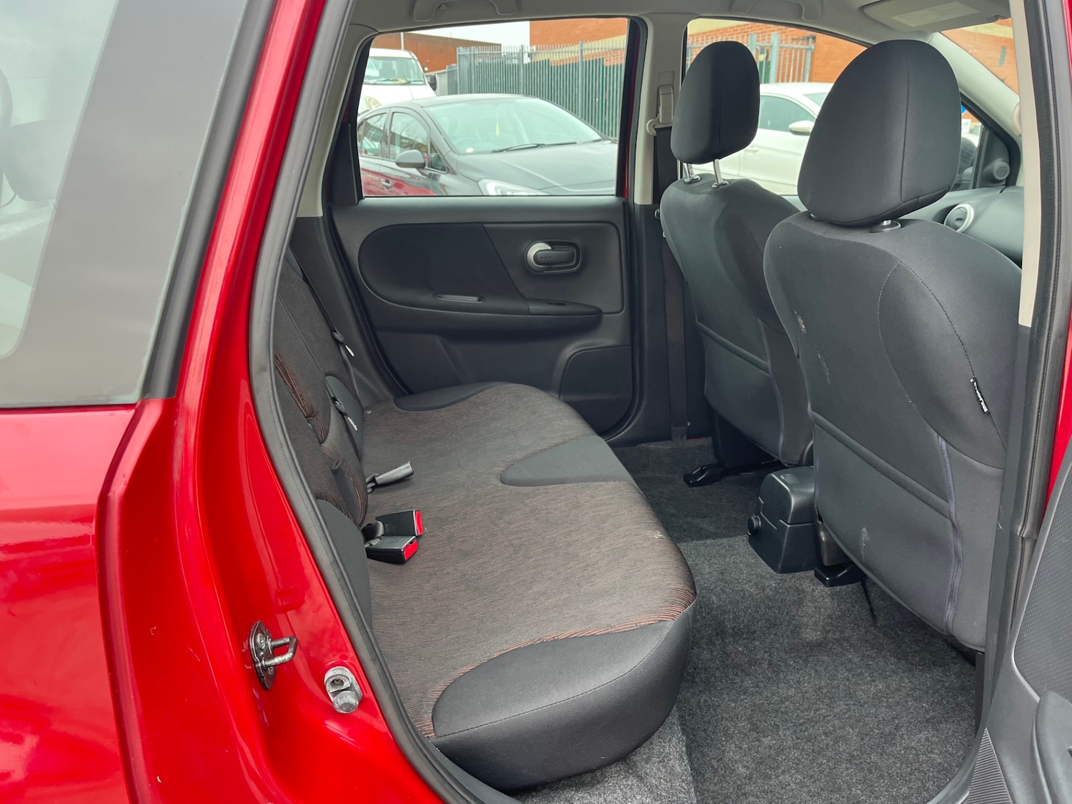 Used Nissan Note 2011 for sale - 77329301: Photo 8