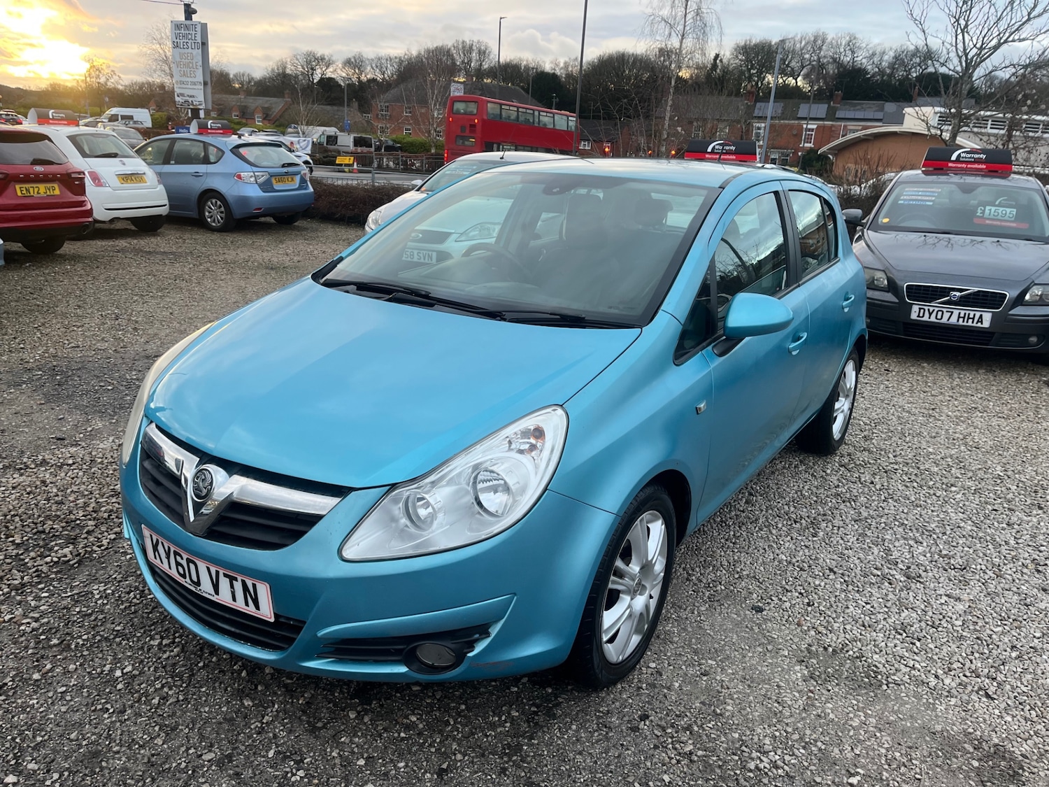 Used Vauxhall Corsa 2010 for sale - 77199297: Photo 3