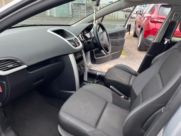 Used Peugeot 207 2011 for sale - 76268676: Photo 11